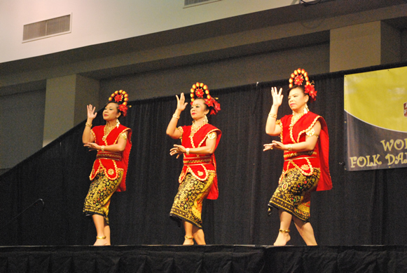 Azalea International Folk Festival 2011